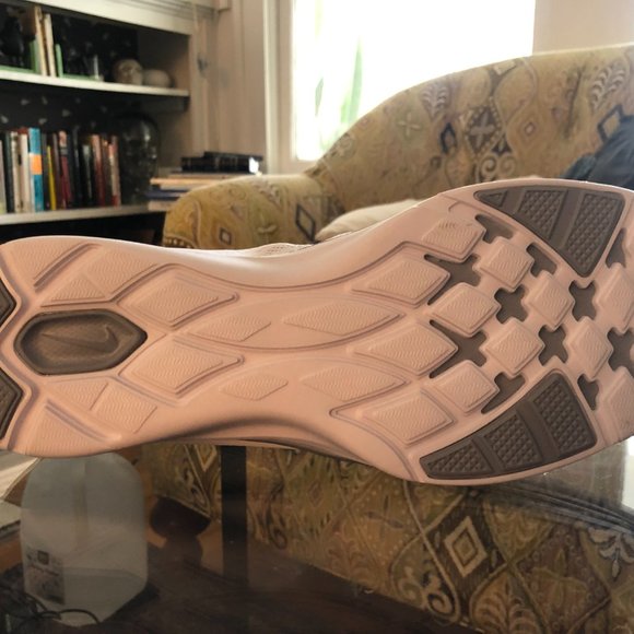 Nike In-Season TR 5 Women's Cross-Trainers - Picture 5 of 7